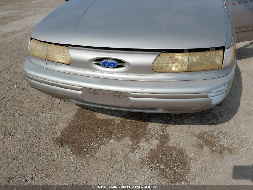 1995 Ford Taurus Gl/Se VIN: 1FALP52U4SG241744 Lot: 39606586