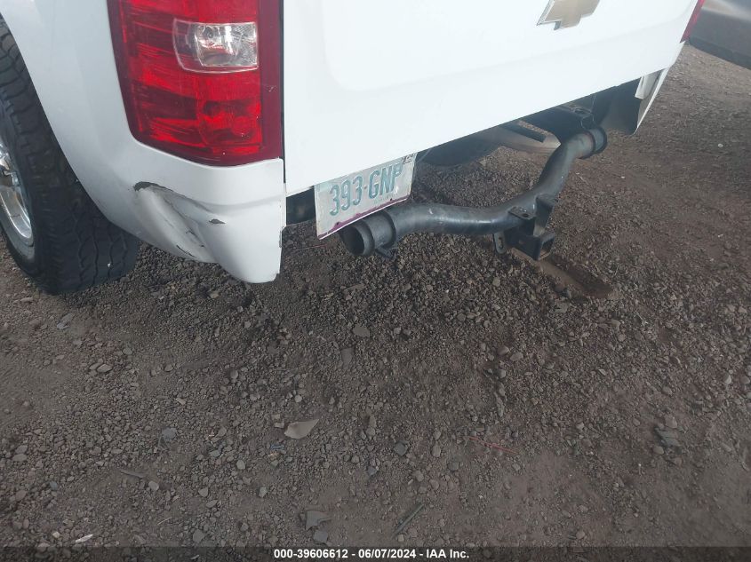 2010 Chevrolet Silverado 1500 Work Truck VIN: 3GCRCPEA2AG265167 Lot: 39606612