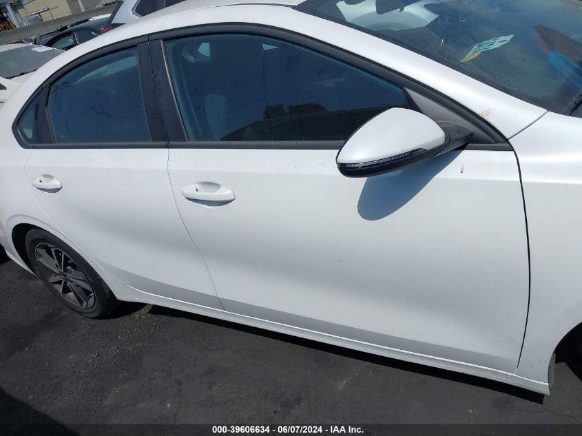 2022 Kia Forte Lxs VIN: 3KPF24AD9NE492605 Lot: 39606634