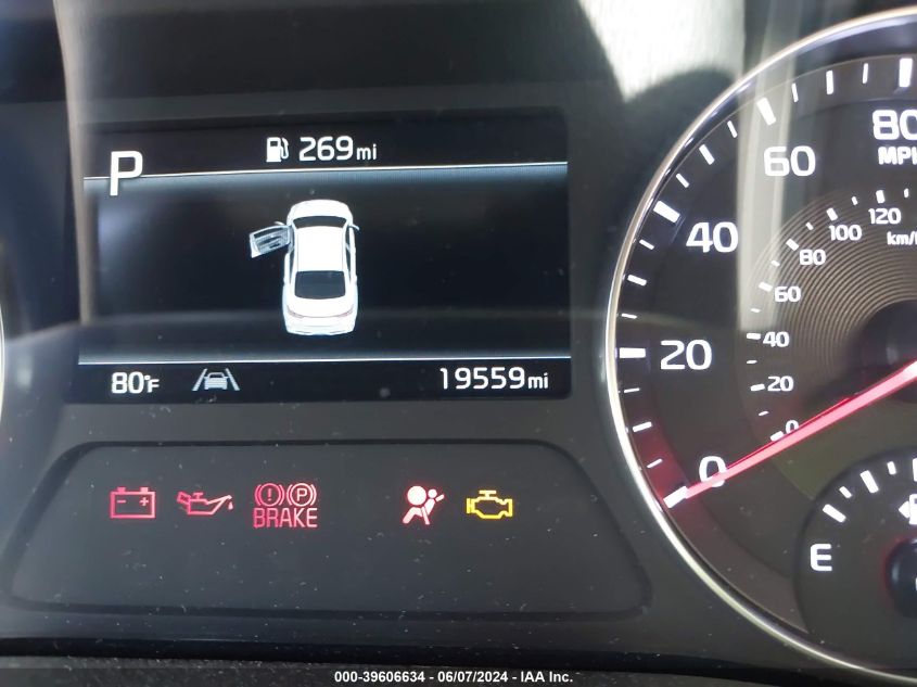 2022 Kia Forte Lxs VIN: 3KPF24AD9NE492605 Lot: 39606634