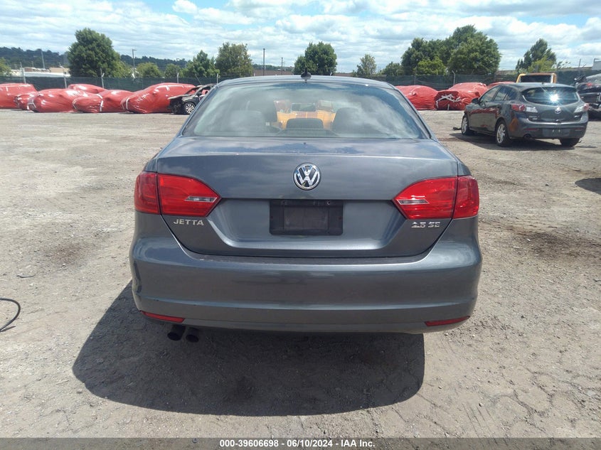 2011 Volkswagen Jetta 2.5L Se VIN: 3VWDZ7AJ4BM326565 Lot: 39606698