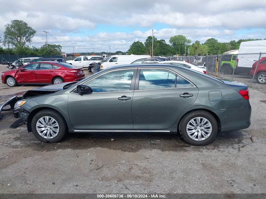 2014 Toyota Camry Le VIN: 4T4BF1FK0ER355564 Lot: 39606736