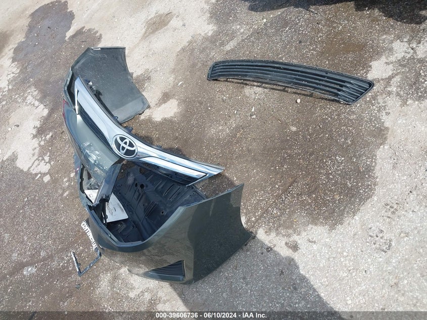 2014 Toyota Camry Le VIN: 4T4BF1FK0ER355564 Lot: 39606736