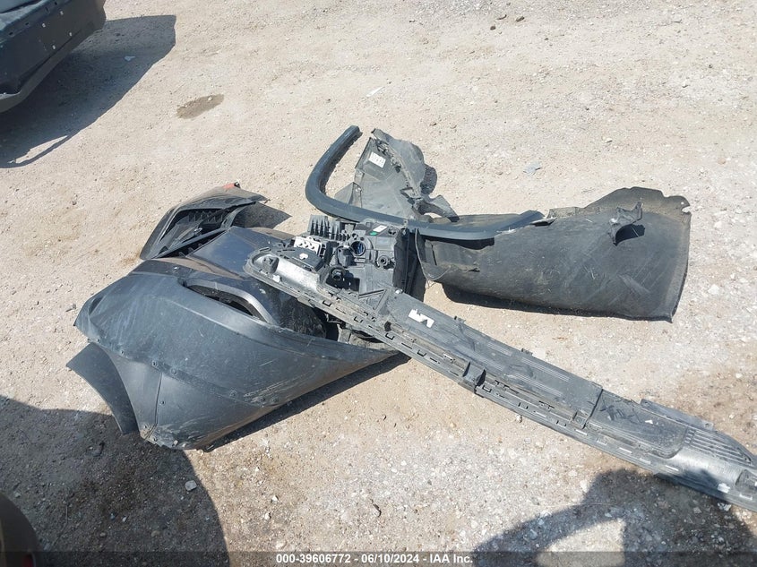 2021 CHEVROLET TAHOE C1500 LT - 1GNSCNKDXMR125965