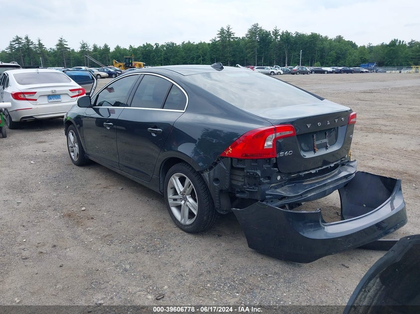 2014 VOLVO S60 - YV1612FSXE2275182
