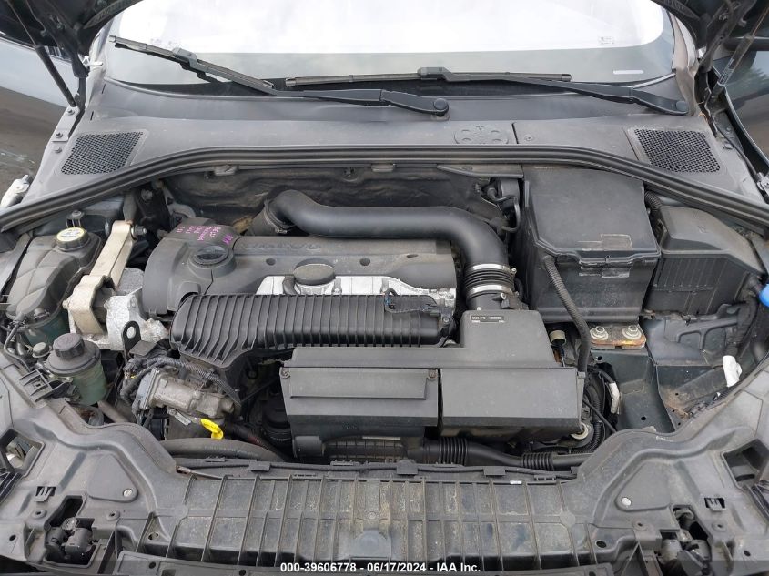 2014 VOLVO S60 - YV1612FSXE2275182