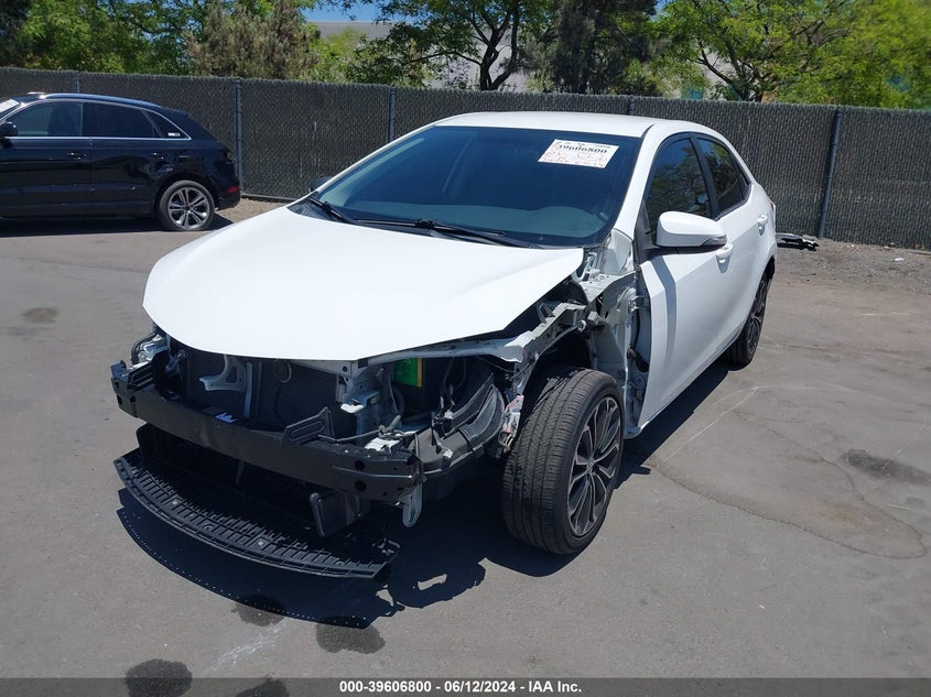 2015 Toyota Corolla S Plus VIN: 5YFBURHE3FP207725 Lot: 39606800