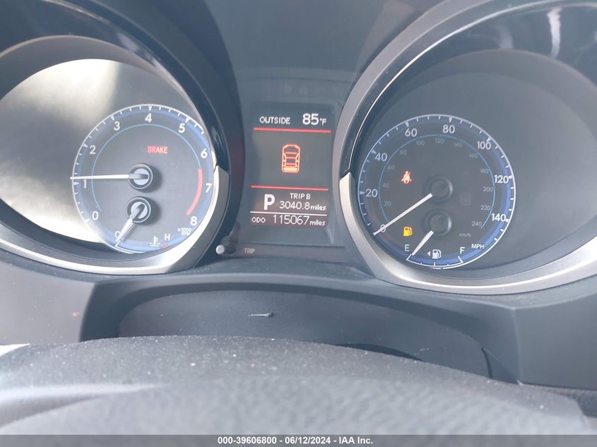 2015 Toyota Corolla S Plus VIN: 5YFBURHE3FP207725 Lot: 39606800