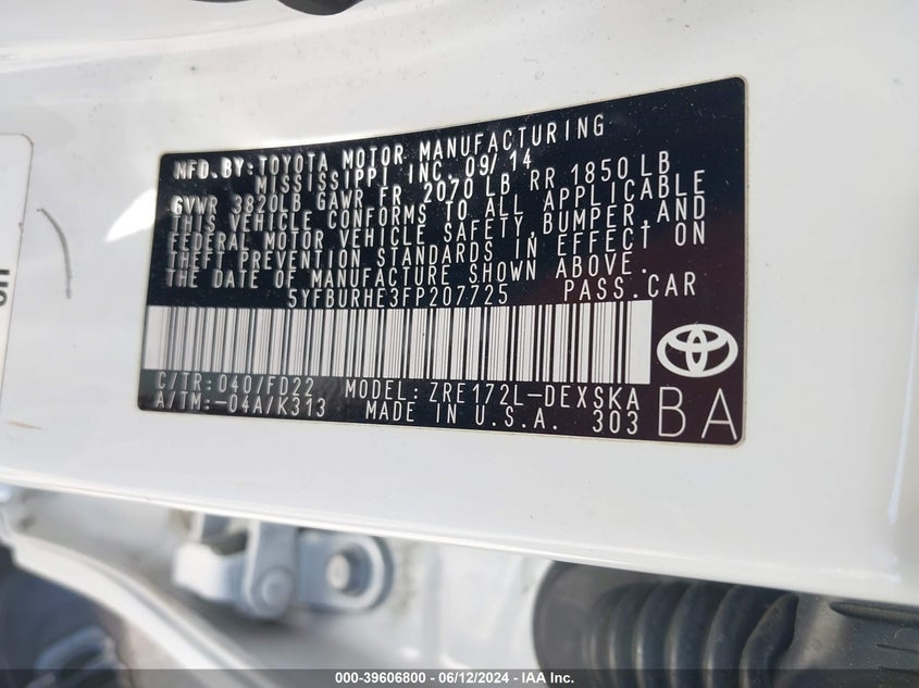 2015 Toyota Corolla S Plus VIN: 5YFBURHE3FP207725 Lot: 39606800