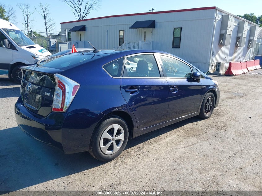 2013 Toyota Prius Three VIN: JTDKN3DU7D0355391 Lot: 39606822