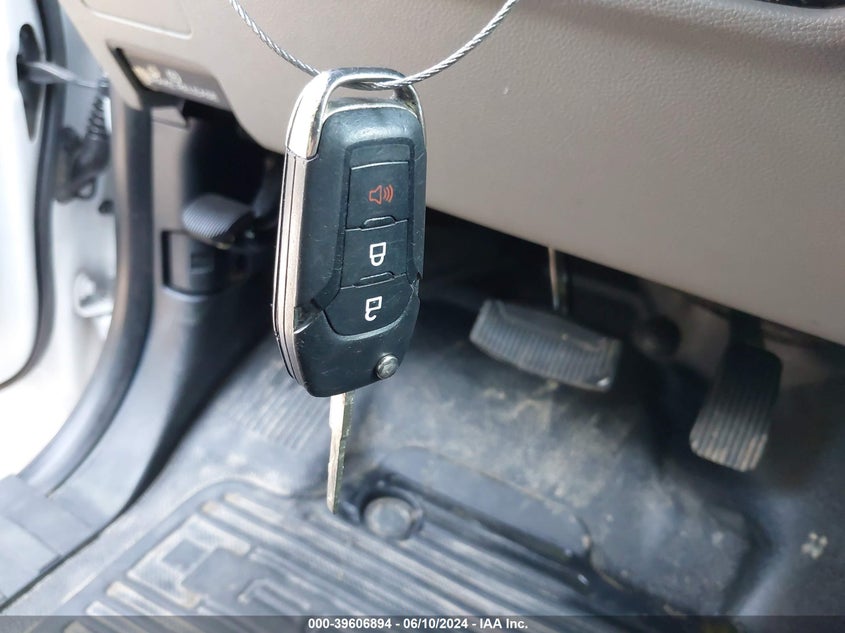 2017 Ford F-250 Xl VIN: 1FT7X2A66HEF22302 Lot: 39606894