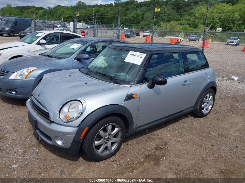 2007 Mini Cooper VIN: WMWMF33577TL77455 Lot: 39607078