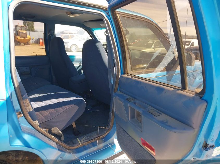 1994 Ford Explorer VIN: 1FMDU34X0RUA71621 Lot: 39607100