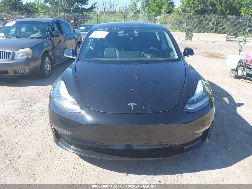 2019 Tesla Model 3 Long Range/Performance VIN: 5YJ3E1EB8KF453401 Lot: 39607102