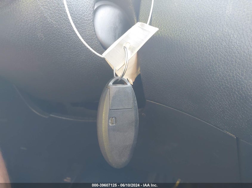 2018 Nissan Rogue Sl VIN: 5N1AT2MT9JC712370 Lot: 39607125