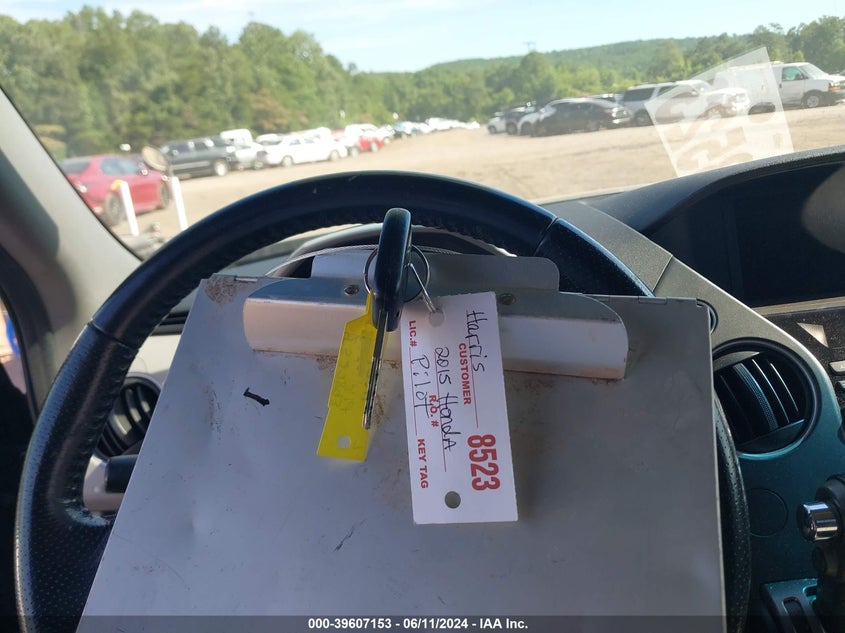 2015 Honda Pilot Touring VIN: 5FNYF3H95FB023824 Lot: 39607153