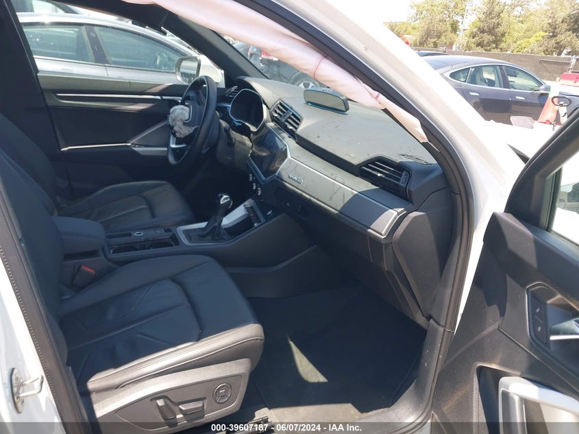 2022 Audi Q3 Premium 45 Tfsi S Line Quattro Tiptronic VIN: WA1DECF38N1071982 Lot: 39607187