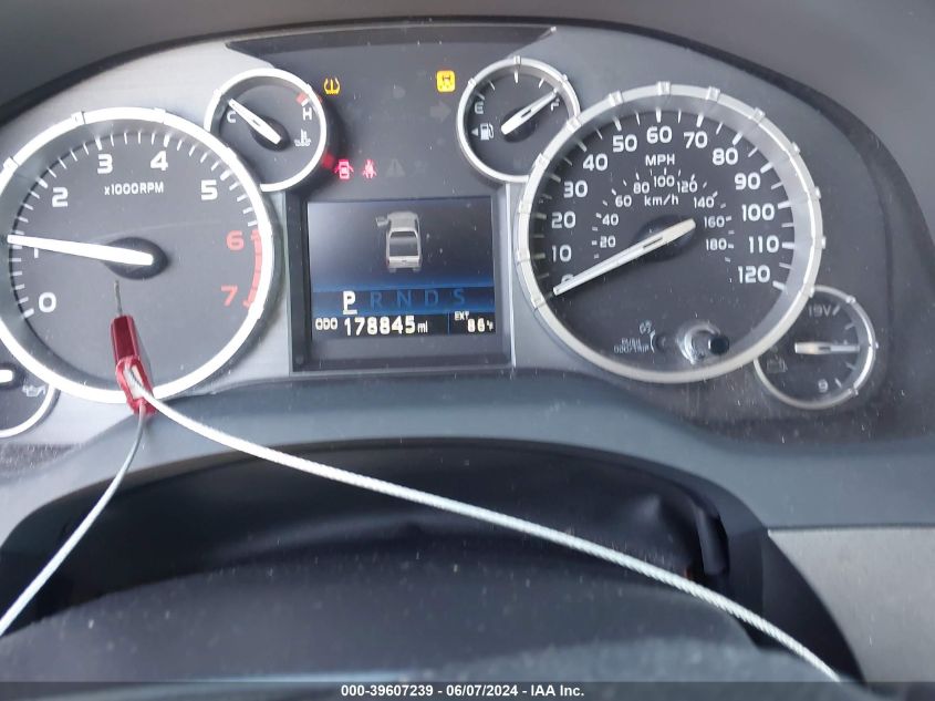 2016 Toyota Tundra Sr5 5.7L V8 VIN: 5TFEW5F1XGX203447 Lot: 39607239