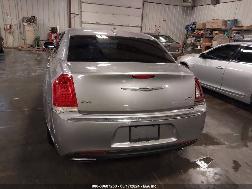2015 Chrysler 300 Limited VIN: 2C3CCARG6FH831098 Lot: 39607250
