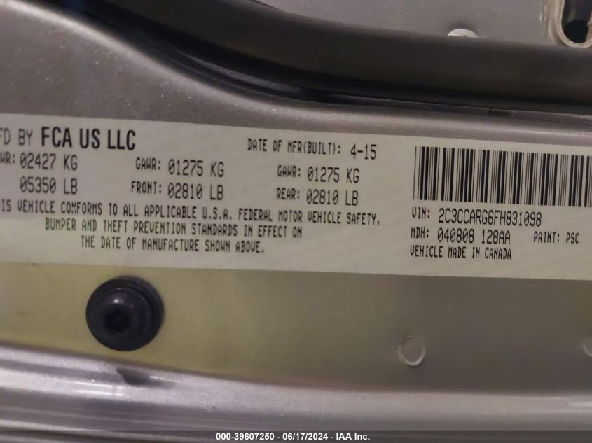 2015 Chrysler 300 Limited VIN: 2C3CCARG6FH831098 Lot: 39607250