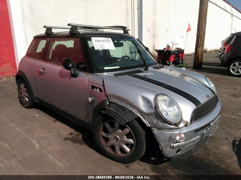 2003 Mini Cooper Hardtop Base (M5) VIN: WMWRC33463TE14708 Lot: 39607289