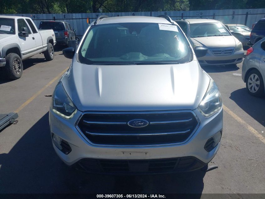 2018 Ford Escape Se VIN: 1FMCU9GD2JUB00833 Lot: 39607305