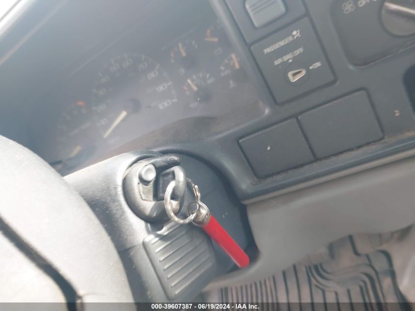 1997 Chevrolet Gmt-400 K1500 VIN: 1GCEK14W5VZ170510 Lot: 39607387