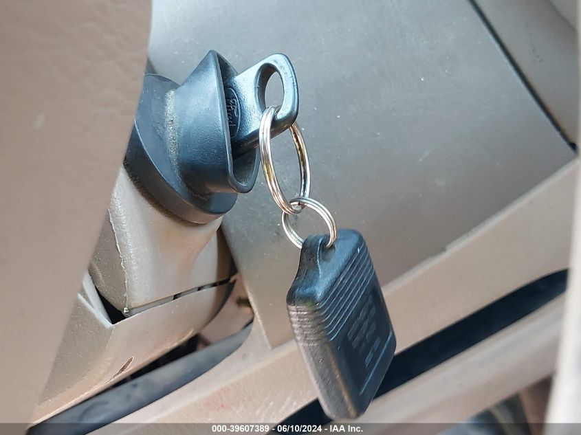 1998 Ford F-150 Lariat/Standard/Xl/Xlt VIN: 1FTZX1764WKA59312 Lot: 39607389