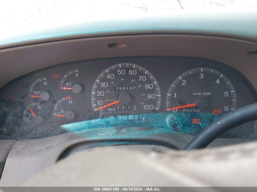 1998 Ford F-150 Lariat/Standard/Xl/Xlt VIN: 1FTZX1764WKA59312 Lot: 39607389