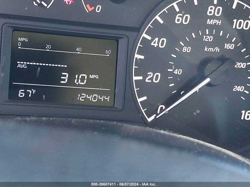 2015 Nissan Sentra S VIN: 3N1AB7AP3FY365647 Lot: 39607411