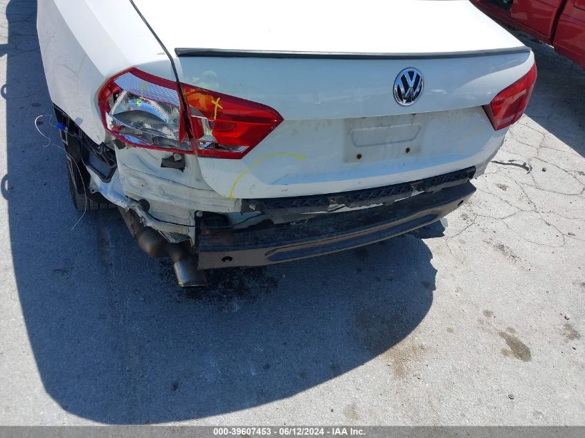 2012 Volkswagen Passat 2.5L Sel Premium VIN: 1VWCH7A33CC110693 Lot: 39607453