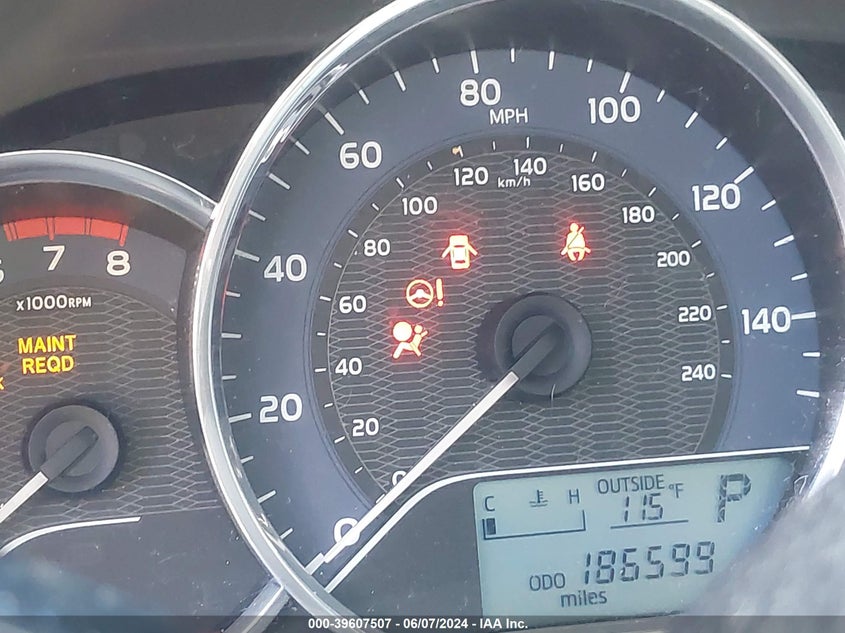 2015 Toyota Corolla Le VIN: 5YFBURHE5FP179071 Lot: 39607507