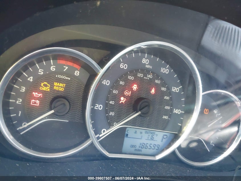 2015 Toyota Corolla Le VIN: 5YFBURHE5FP179071 Lot: 39607507