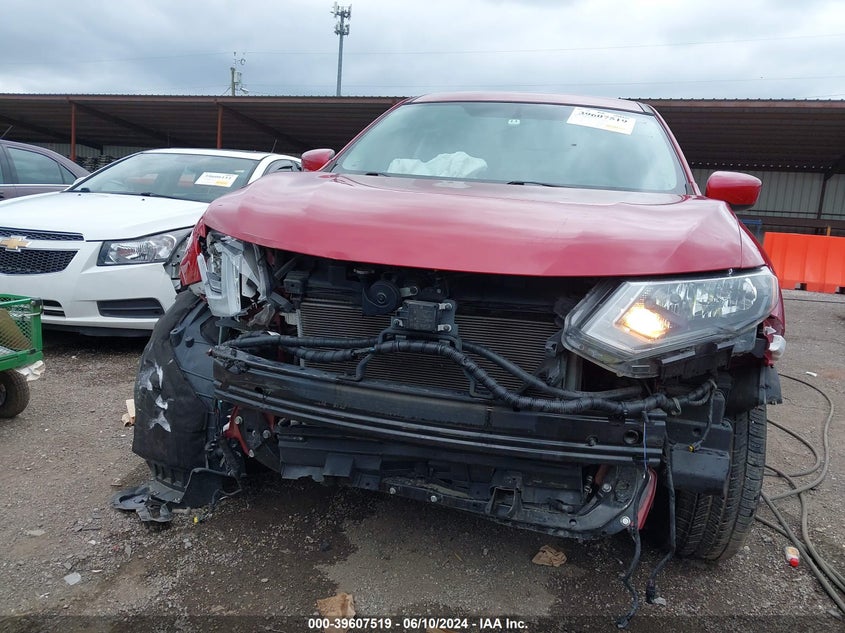 2017 Nissan Rogue S VIN: 5N1AT2MV2HC835620 Lot: 39607519