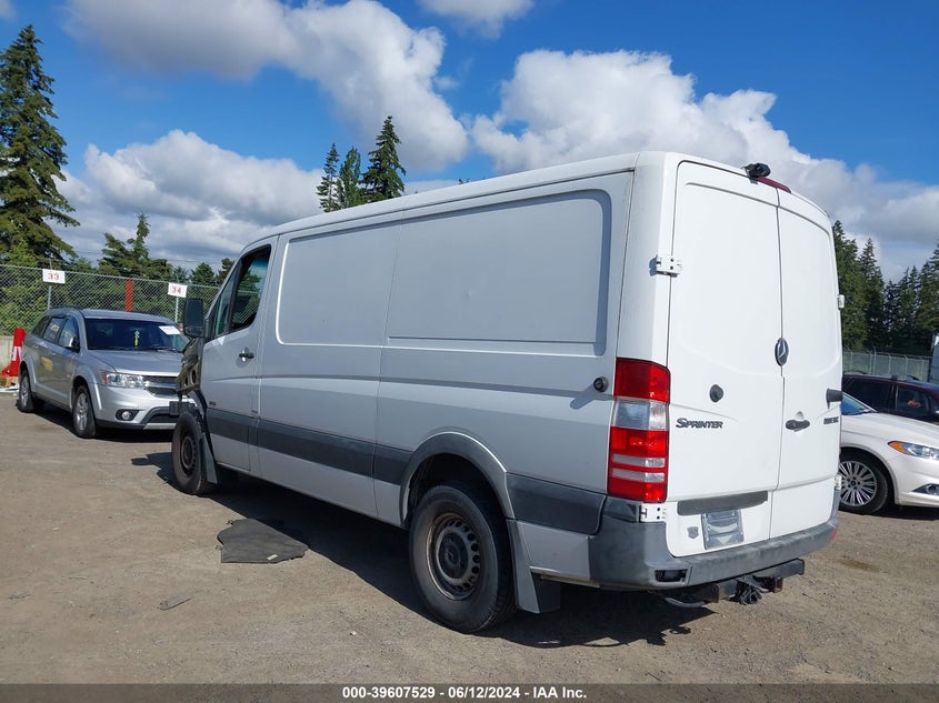 2011 Mercedes-Benz Sprinter 2500 Normal Roof VIN: WD3PE7CC8B5576353 Lot: 39607529