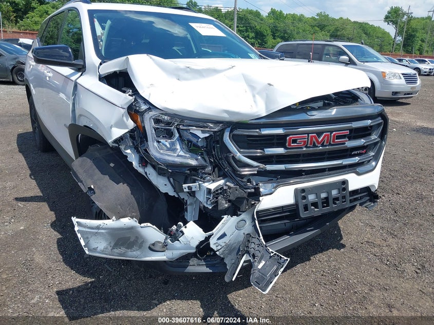 2023 GMC TERRAIN AWD AT4 - 3GKALYEG7PL231740