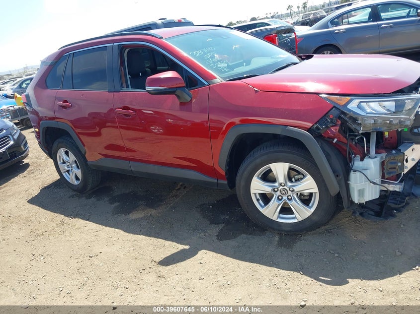 2020 TOYOTA RAV4 XLE - 2T3W1RFV3LW096902