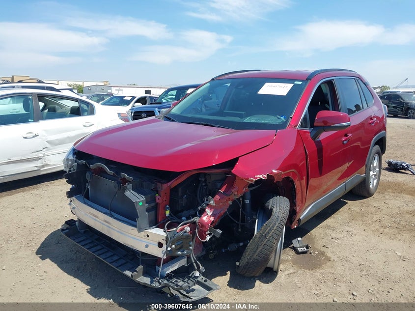2020 TOYOTA RAV4 XLE - 2T3W1RFV3LW096902