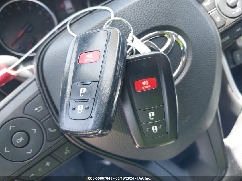 2020 Toyota Rav4 Xle VIN: 2T3W1RFV3LW096902 Lot: 39607645