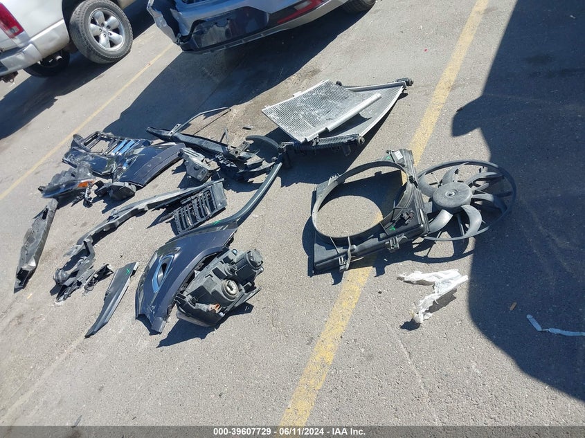 2014 Jeep Grand Cherokee Limited VIN: 1C4RJFBG9EC525551 Lot: 39607729