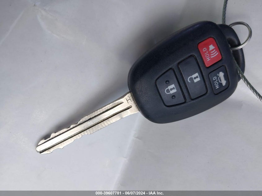 2016 Toyota Corolla S Plus VIN: 5YFBURHE1GP533475 Lot: 39607781