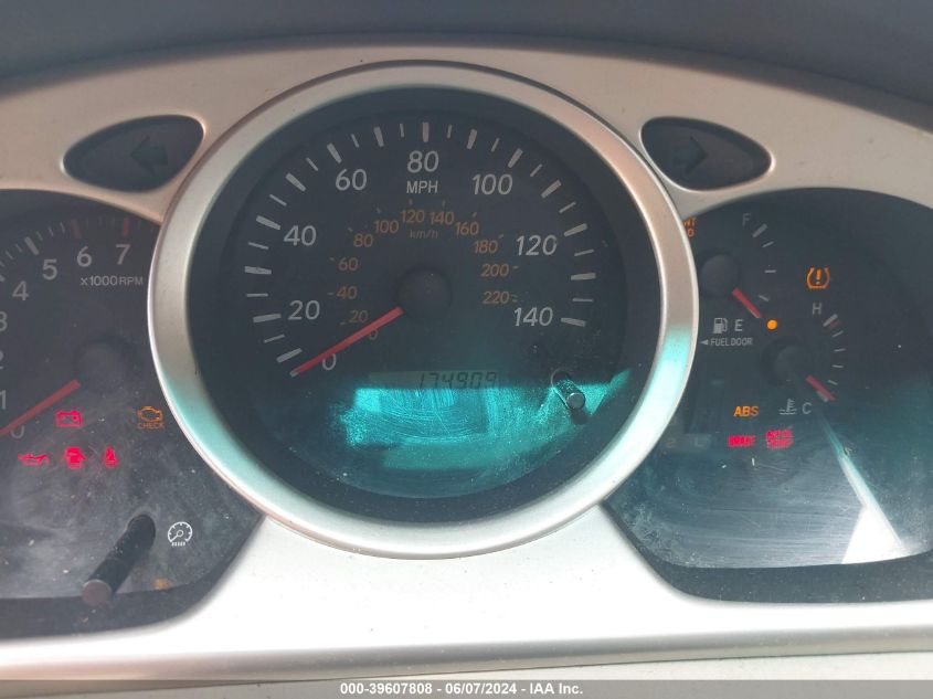 2004 Toyota Highlander V6 VIN: JTEEP21A940003128 Lot: 39607808