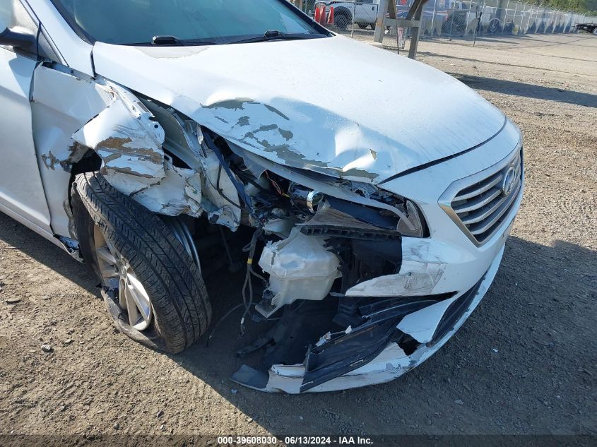 2015 Hyundai Sonata Se VIN: 5NPE24AF9FH233798 Lot: 39608030