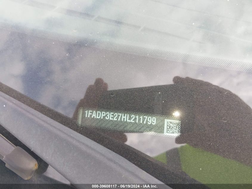 2017 Ford Focus S VIN: 1FADP3E27HL211799 Lot: 39608117