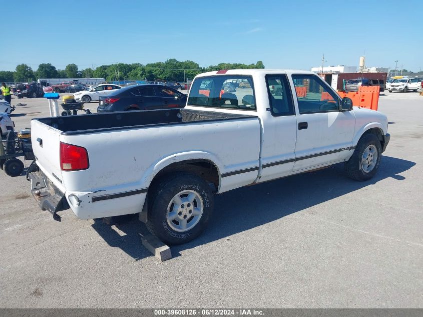 1996 Chevrolet S Truck S10 VIN: 1GCDT19W1T8136245 Lot: 39608126