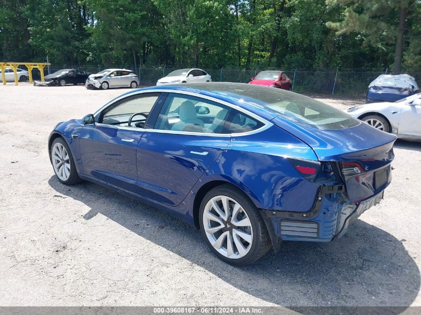 2019 Tesla Model 3 Long Range/Performance VIN: 5YJ3E1EB7KF421832 Lot: 39608167