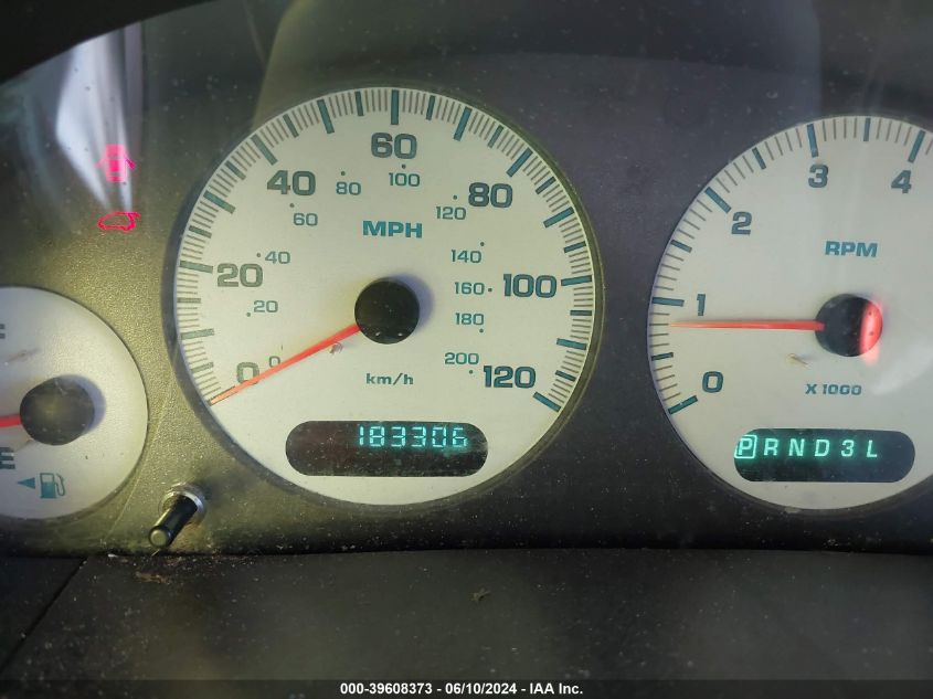 2002 Chrysler Town & Country Lx VIN: 2C4GP44372R755449 Lot: 39608373