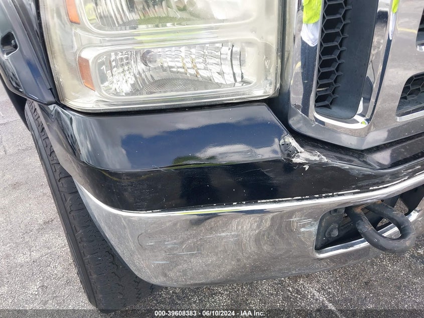 2000 Ford F-250 Lariat/Xl/Xlt VIN: 1FTNW20F6YEC75276 Lot: 39608383