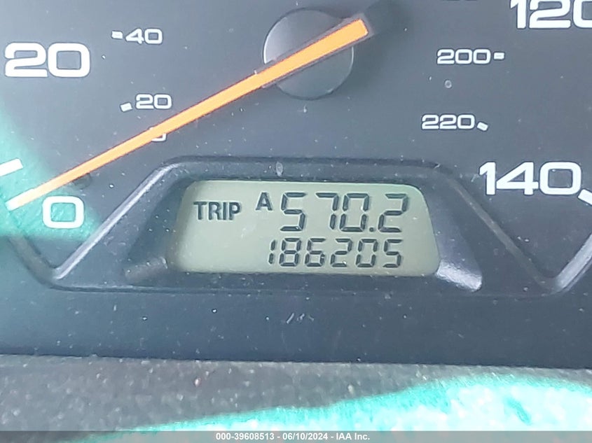 2004 Honda Odyssey Ex VIN: 5FNRL18804B121049 Lot: 39608513