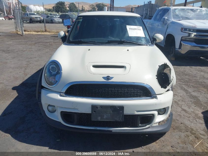 2011 Mini Cooper S VIN: WMWSV3C58BTY24698 Lot: 39608588